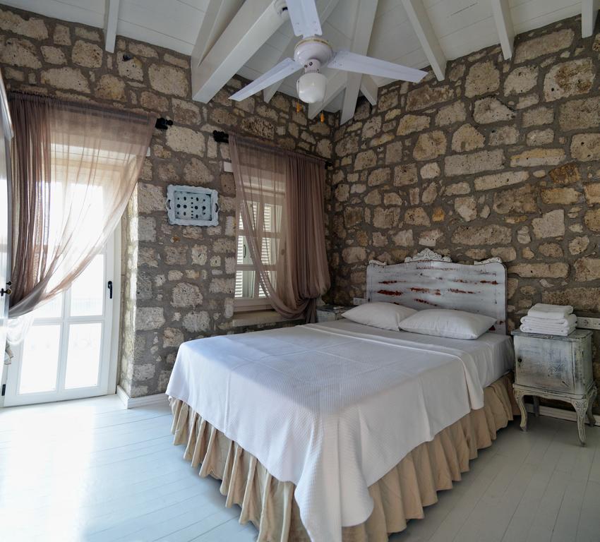 Simira Hotel Alacati Exterior photo